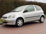 Toyota Yaris 1.3 16V 3DR AIRCO | NAP | APK | ELEKTR RAMEN, Voorwielaandrijving, Stof, 4 cilinders, 400 kg