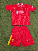 Liverpool Salah thuistenue broek shirt rood wit geel Nike, Maat XS of kleiner, Ophalen of Verzenden, Nieuw, Set