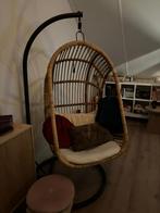 Hangstoel, Huis en Inrichting, Stoelen, Ophalen, Zo goed als nieuw, Bruin, Eén