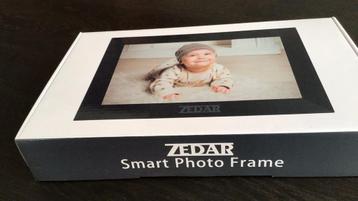 ZEDAR Smart Photo Frame beschikbaar voor biedingen