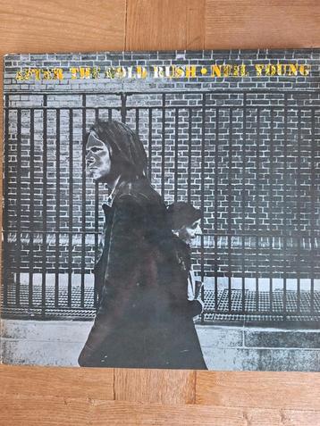 Neil young beschikbaar voor biedingen