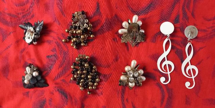 4 paar vintage oorclips, per stuk of partij, Sieraden, Tassen en Uiterlijk, Oorbellen, Zo goed als nieuw, Overige materialen, Overige kleuren