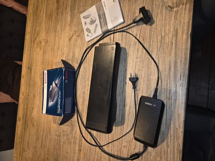 Bosch fietsaccu Powerpack 400 incl. oplader, nota en doos, Fietsen en Brommers, Fietsaccessoires | Fietsaccu's, Gebruikt, Ophalen of Verzenden