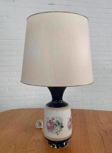 Lamp mooie porseleinen Italiaanse barok tafellamp beschikbaar voor biedingen