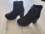 Enkellaarsjes met plateauzolen maat 36 *nieuw*, Kleding | Dames, Zwart, Lage of Enkellaarzen, Nieuw, Ophalen of Verzenden