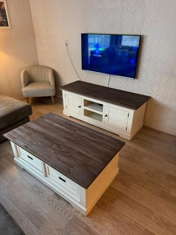 Toulouse Landelijke Meubelset - Eettafel, Salon, TV, Vitrine beschikbaar voor biedingen