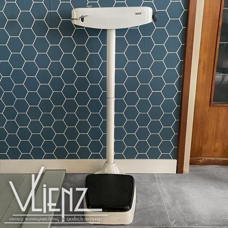 Vintage Seca personenweegschaal, doktersweegschaal, Witgoed en Apparatuur, Weegschalen, Gebruikt, Analoog, Personenweegschaal