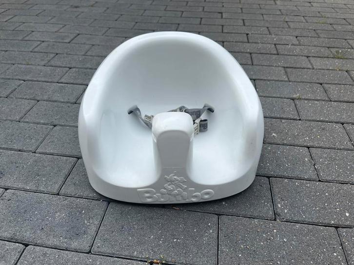 Bumbo multi seat licht grijs - kinderstoel - kinderzetel, Kinderen en Baby's, Kinderstoelen, Gebruikt, Meegroeistoel, Aanschuifbaar