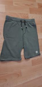 Stoere 'jogging' korte broek, mt 140, (leger)groen, H&M, Broek, H&M, Ophalen of Verzenden, Zo goed als nieuw