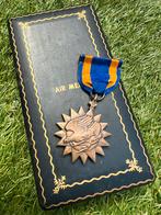 WO2 Amerikaans USAAF mooie vroege Air medal doosje medaille, Verzamelen, Militaria | Tweede Wereldoorlog, Amerika, Verzenden, Lintje, Medaille of Wings