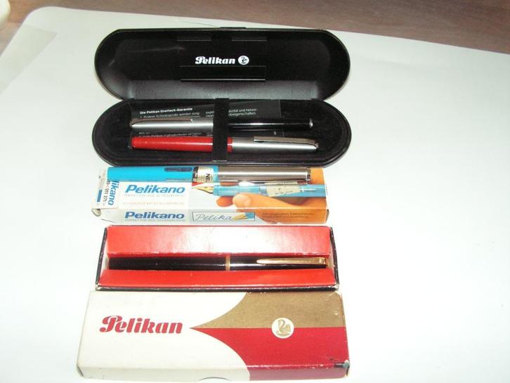 Pelikan vulpennen, Verzamelen, Pennenverzamelingen, Gebruikt, Balpen, Overige merken, Met doosje, Ophalen of Verzenden