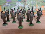 British Black Beret Cavelerie Soldiers WWII (13 stuks) 1/32, Verzenden, Zo goed als nieuw, Groter dan 1:35, Figuur of Figuren