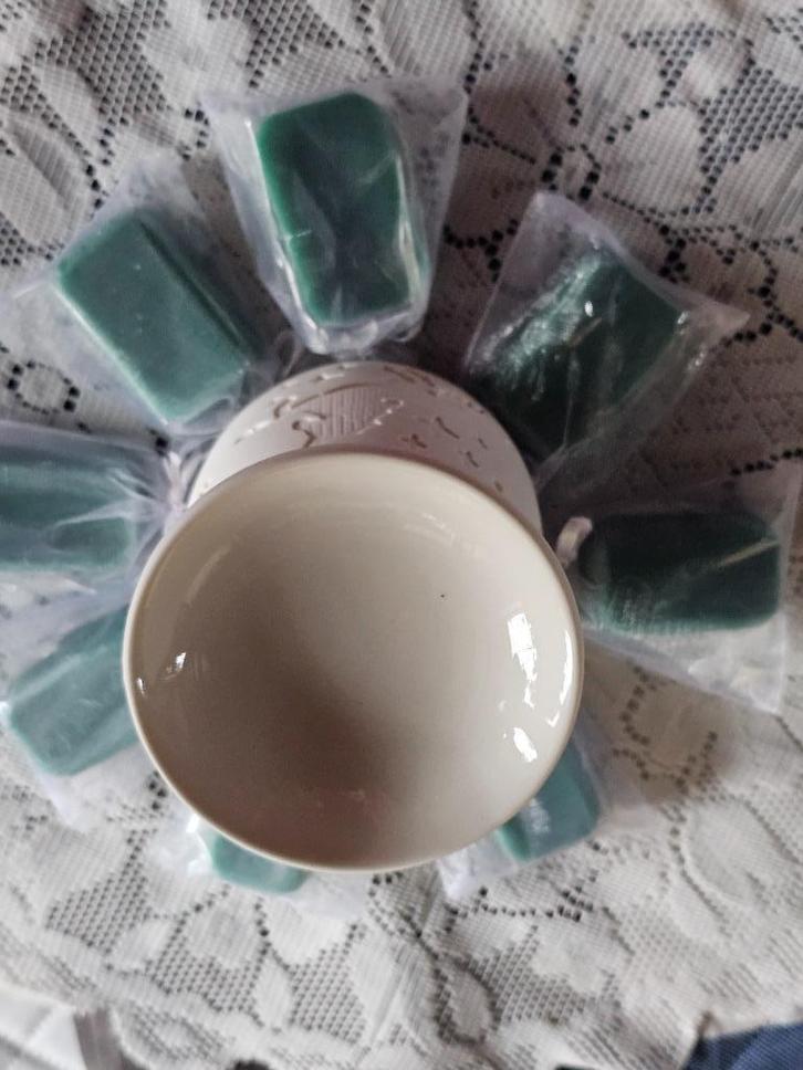 Geurmelts/blokjes & brander, Huis en Inrichting, Woonaccessoires | Kandelaars en Kaarsen, Nieuw, Minder dan 25 cm, Overige materialen