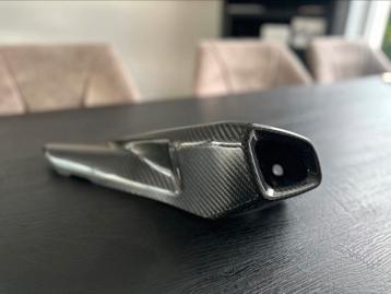 Honda CB650R OEM Carbon uitlaat hitteschild beschikbaar voor biedingen