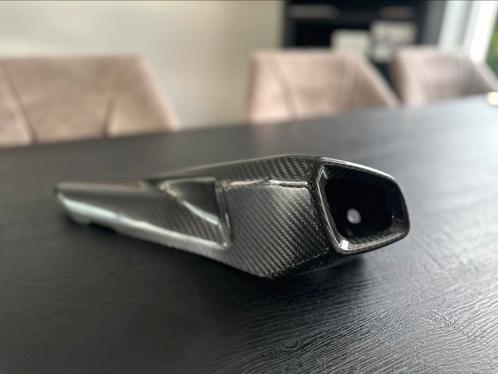Honda CB650R OEM Carbon uitlaat hitteschild, Motoren, Onderdelen | Honda, Nieuw, Ophalen of Verzenden