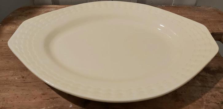 OUD ENGELSE CREME XL SERVEERSCHAAL,IVERY TITIAN WARE ENGLAND, Huis en Inrichting, Keuken | Servies, Zo goed als nieuw, Schaal of Schalen