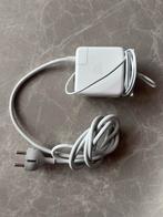 Apple MacBook Oplader, Computers en Software, Laptop-opladers, Ophalen of Verzenden, Gebruikt