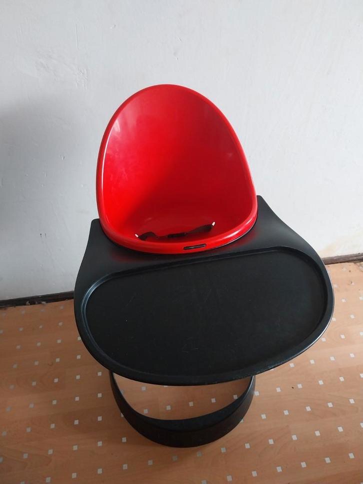 Modern Red Baby Pod Chair – Eero Aarnio Style, Huis en Inrichting, Stoelen, Zo goed als nieuw, Eén, Wit, Ophalen of Verzenden