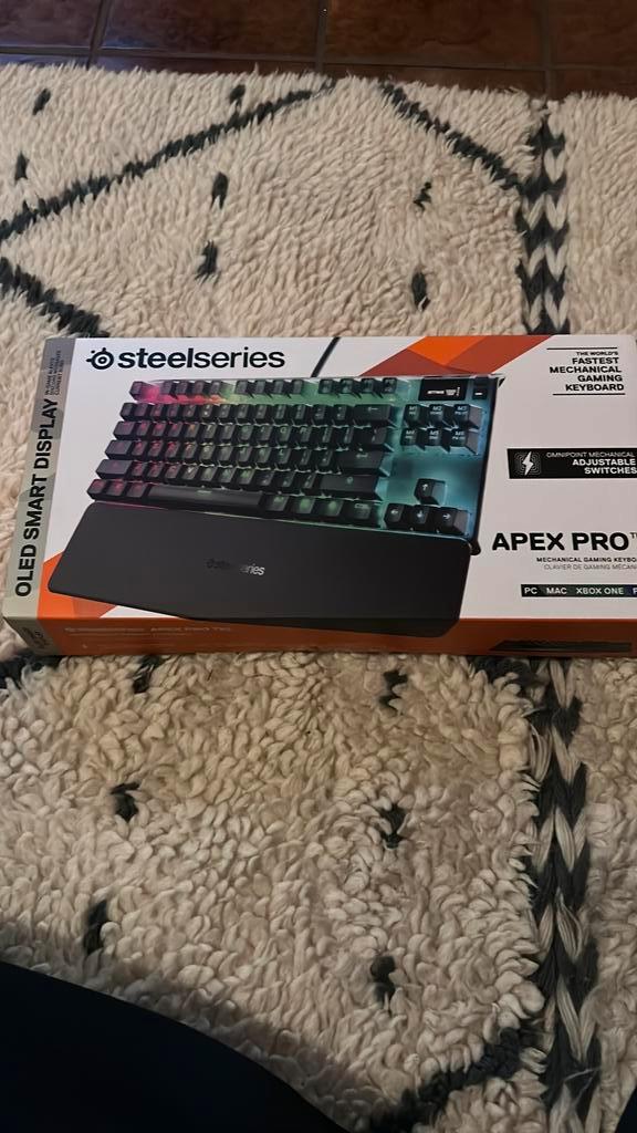 Steelseries APEX PRO TKL, Computers en Software, Toetsenborden, Gebruikt, Qwerty, Bedraad, Gaming toetsenbord, Ophalen of Verzenden