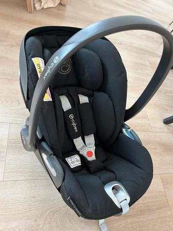 Baby spullen beschikbaar voor biedingen