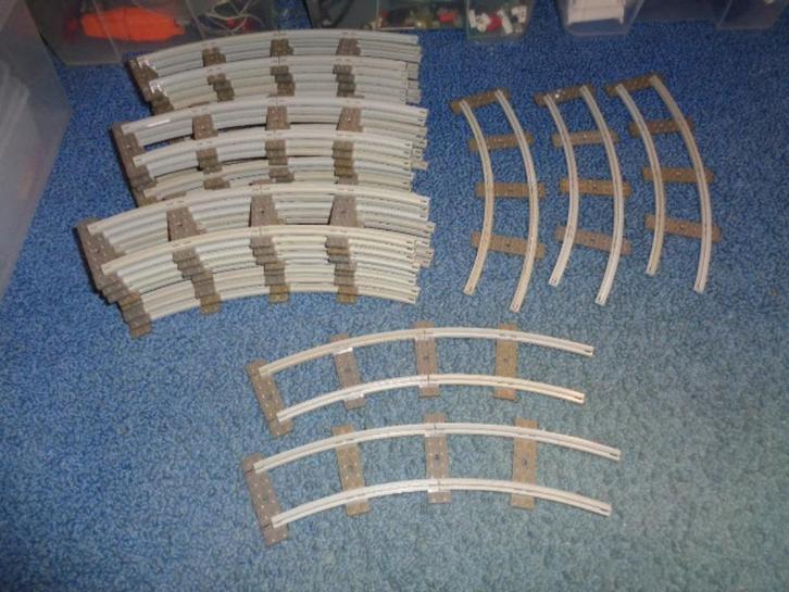 Partij P32=58x Lego trein rails bochten, Kinderen en Baby's, Speelgoed | Duplo en Lego, Gebruikt, Lego, Losse stenen, Ophalen of Verzenden