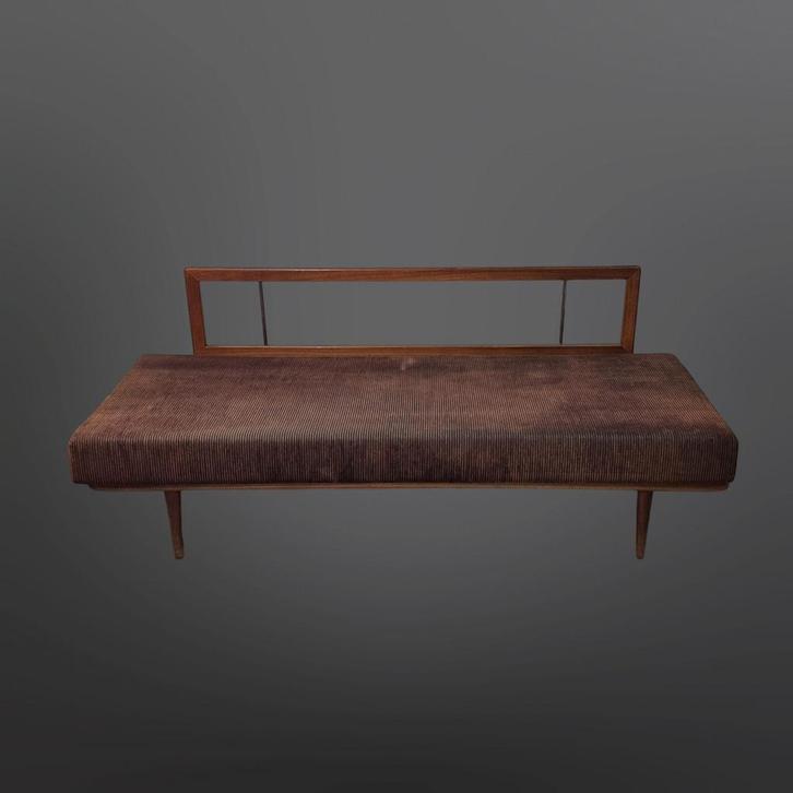 Minerva sofa Peter Hvidt France and Daverkosen Deens design, Huis en Inrichting, Banken | Sofa's en Chaises Longues, Gebruikt