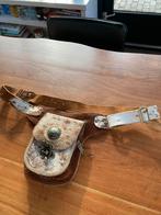 Riemtas van koeienhuid, Kleding | Dames, Riemen en Ceinturen, Ophalen of Verzenden, Gedragen, Bruin, 100 cm of meer