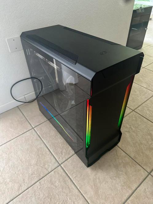Gaming PC met Waterkoeling, Computers en Software, Desktop Pc's, Zo goed als nieuw, 4 Ghz of meer, SSD, 32 GB, Met videokaart