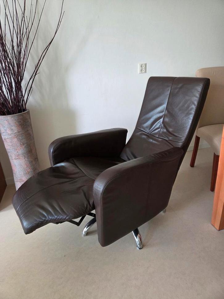 Lederen, leren relaxfauteuil, relaxstoel, fauteuil, stoel, Huis en Inrichting, Fauteuils, Gebruikt, Leer, Metaal, 75 tot 100 cm