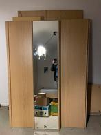 3-deurs kledingkast, Huis en Inrichting, Kasten | Kledingkasten, 100 tot 150 cm, 200 cm of meer, Ophalen of Verzenden, Zo goed als nieuw