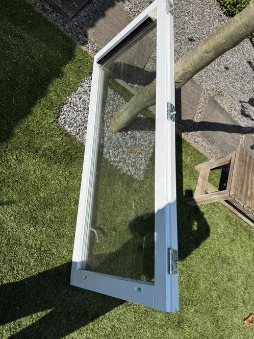 Raam wit met dubbelglas en driepuntssluiting 166,5x74,5 cm, Doe-het-zelf en Verbouw, Glas en Ramen, Gebruikt, Gevelraam of Ruit