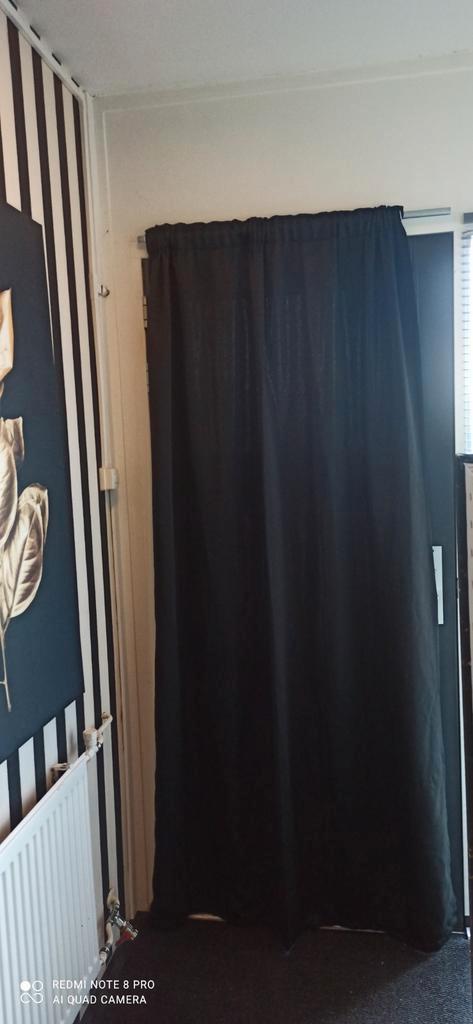 Verduisterende gordijnen  2 x, Huis en Inrichting, Stoffering | Gordijnen en Lamellen, 200 cm of meer, 200 cm of meer, Ophalen