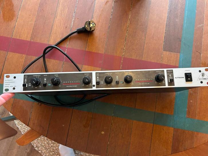 Behringer MDX 402 Compressor/Limiter, Muziek en Instrumenten, Soundmodules, Gebruikt, Overige merken, Ophalen of Verzenden