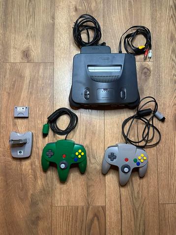 GETEST Nintendo 64 + 2 controllers, controller pak, transfer beschikbaar voor biedingen