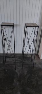 metalen zuilen met houten blad, 2 stuks, Ophalen, Gebruikt