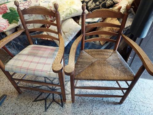 Boerenstoelen eiken met biezenmat / gestoffeerd, Huis en Inrichting, Stoelen, Zo goed als nieuw, Twee, Hout, Riet of Rotan, Stof