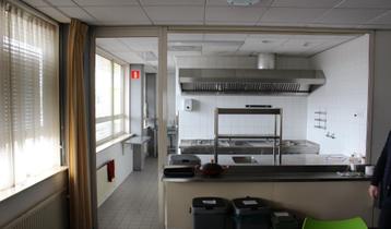 frituurpannen  in  bakwand met  grill elektrische kookplaat beschikbaar voor biedingen