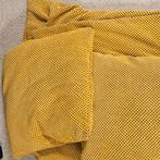 Xenos okergele kussens en plaid, Huis en Inrichting, Woonaccessoires | Kussens, Ophalen of Verzenden, Zo goed als nieuw, Geel