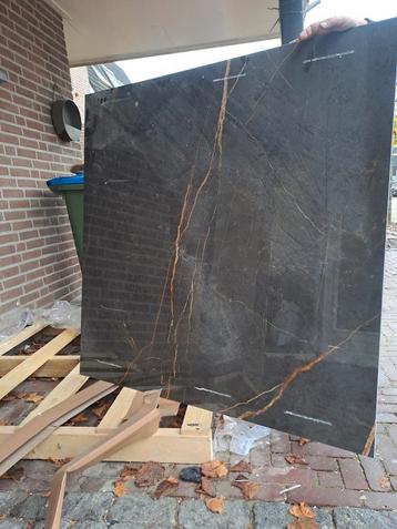 Wand-/vloertegel 120120 cm zwart bruin  beschikbaar voor biedingen