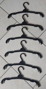 Brunotti Bikinislip/Bikinitop hangers 50 stuks voor € 10, Kleding | Dames, Kledinghangers, Ophalen of Verzenden, Zo goed als nieuw