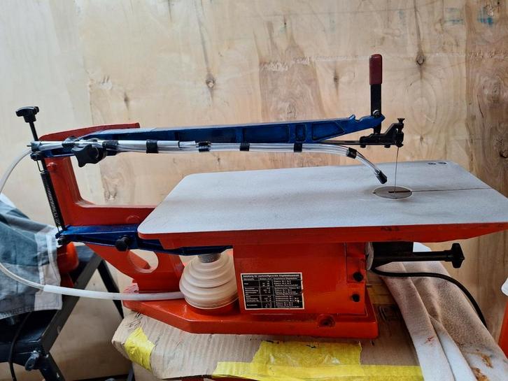 Hegner Multicut-2S gereviseerd!, Doe-het-zelf en Verbouw, Gereedschap | Zaagmachines, Zo goed als nieuw, 1200 watt of meer, 70 mm of meer