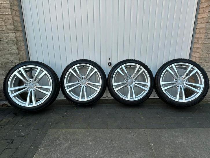 Audi A3 18 inch velgen incl. winterbanden, Auto-onderdelen, Banden en Velgen, Banden en Velgen, Winterbanden, 18 inch, 225 mm
