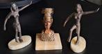Borstbeeld Nefertiti en 2x Cleopatra op marmer voetstuk., Antiek en Kunst, Ophalen of Verzenden