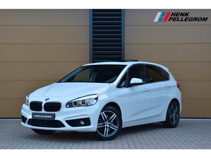 BMW 2 Serie Active Tourer 218i Sportline * Sportstoelen * Pa, Auto's, BMW, Bedrijf, Te koop, 2-Serie Active Tourer, ABS, Airbags