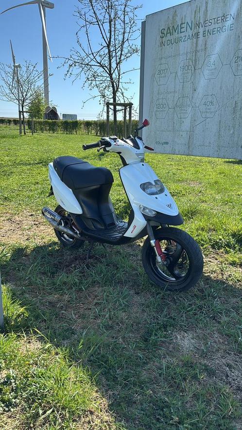 Gilera stalker DD, Fietsen en Brommers, Scooters | Piaggio, Zo goed als nieuw, Overige modellen, Ophalen of Verzenden