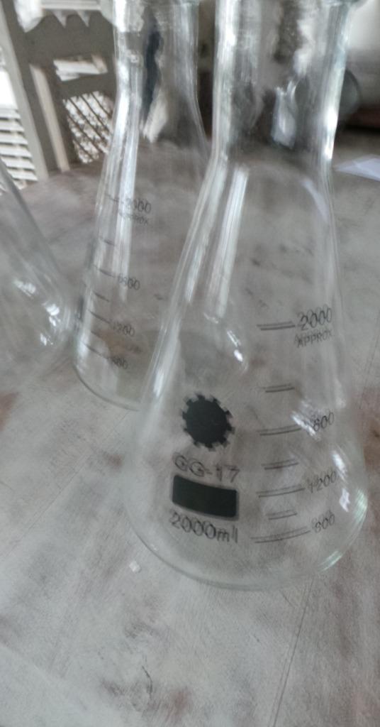 Erlenmeyers 2000ml NIEUW Laboratoriumglas, Hobby en Vrije tijd, Overige Hobby en Vrije tijd, Nieuw, Ophalen of Verzenden