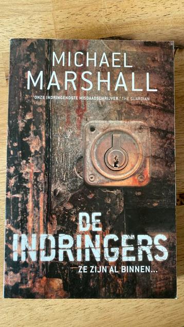 M. Marshall - De indringers beschikbaar voor biedingen