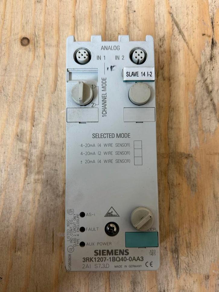 SIEMENS 3RK1207-1BQ40-0AA3 Veiligheidsmonitor, Hobby en Vrije tijd, Elektronica-componenten, Gebruikt, Ophalen