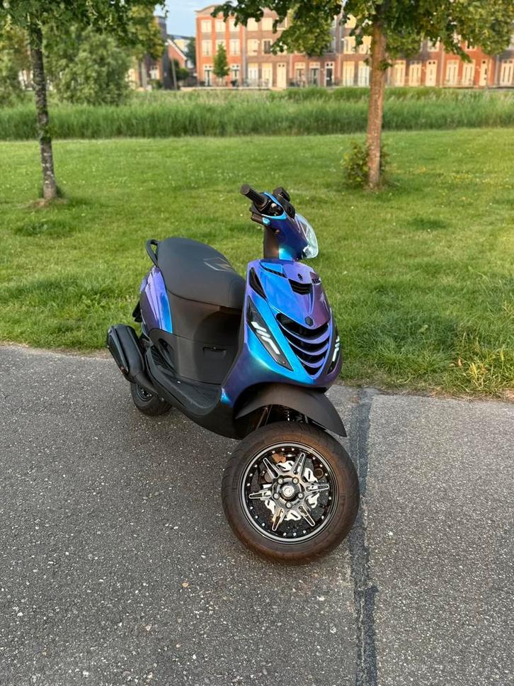 Piaggio zip 172 waardepeiling, Fietsen en Brommers, Scooters | Piaggio, Zo goed als nieuw, Zip, Maximaal 45 km/u, Tweetakt, Ophalen