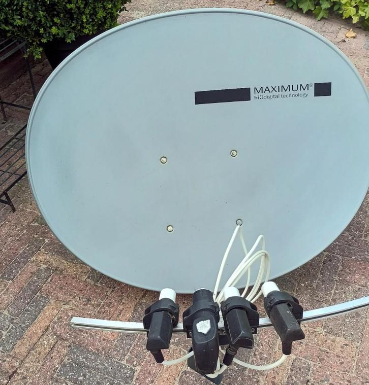 Satelliet antenne compleet, Audio, Tv en Foto, Schotelantennes, Gebruikt, (Schotel)antenne, Overige merken, Ophalen